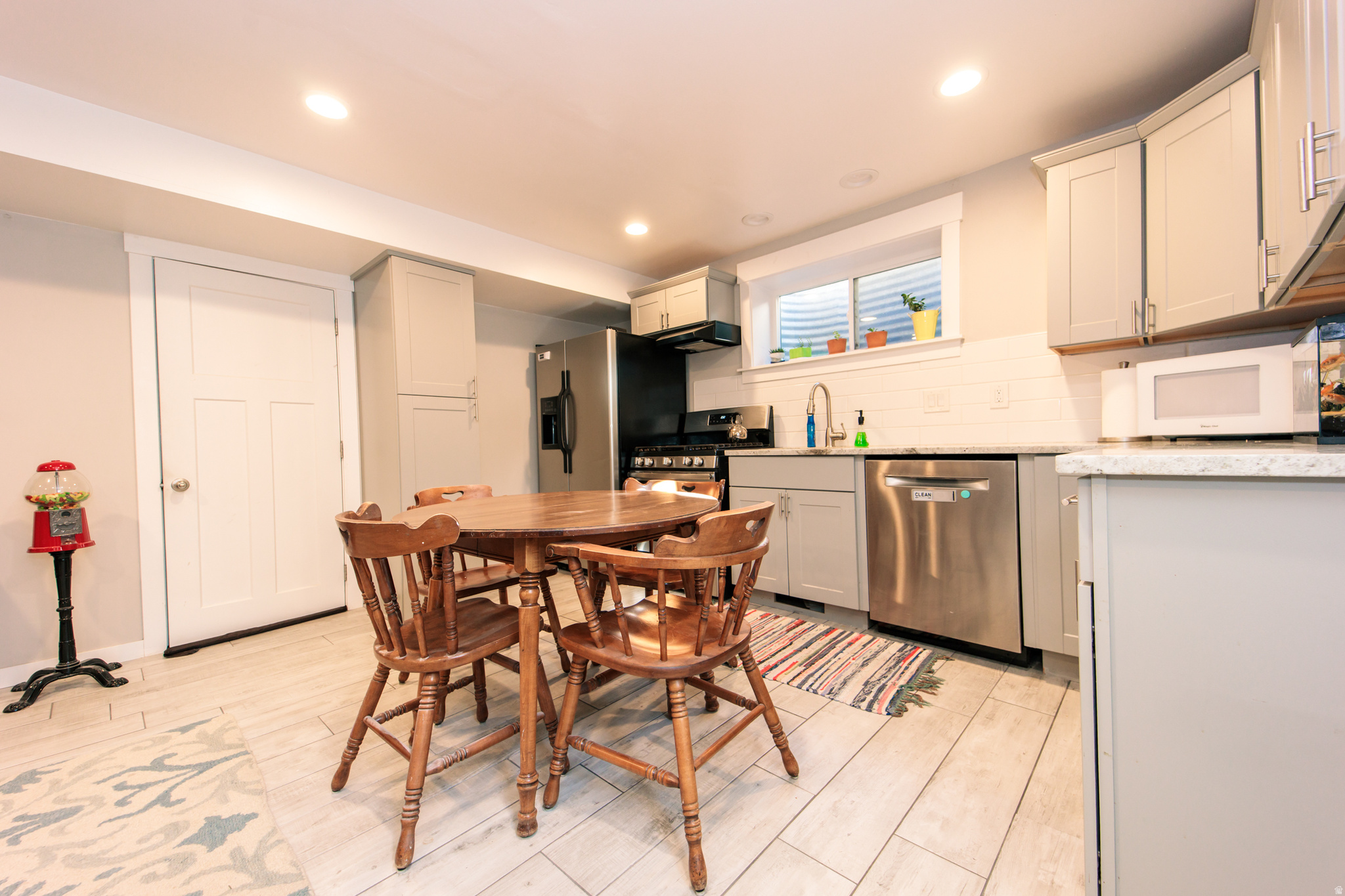 WESTHILL ESTATES - Residential