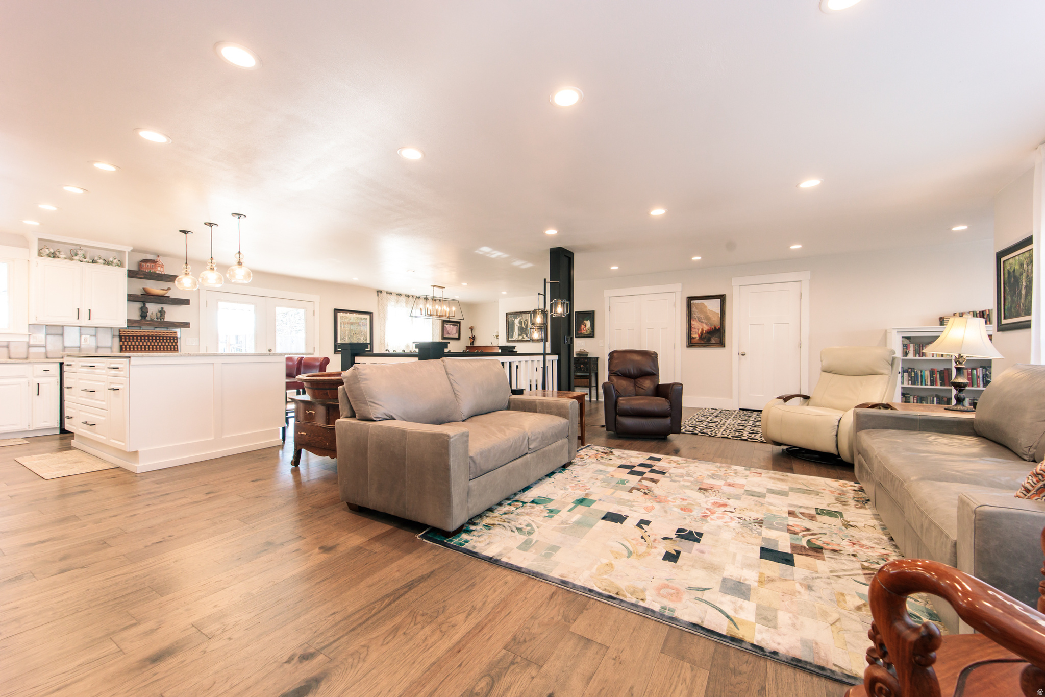 WESTHILL ESTATES - Residential