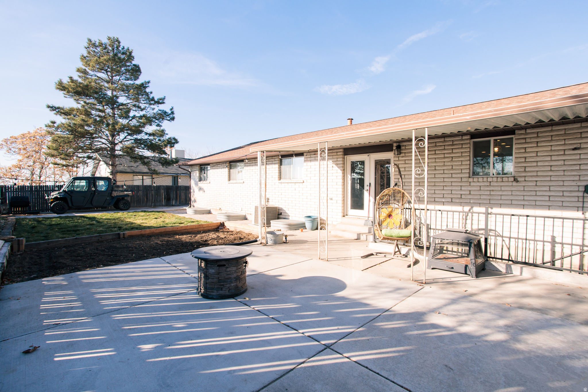 WESTHILL ESTATES - Residential