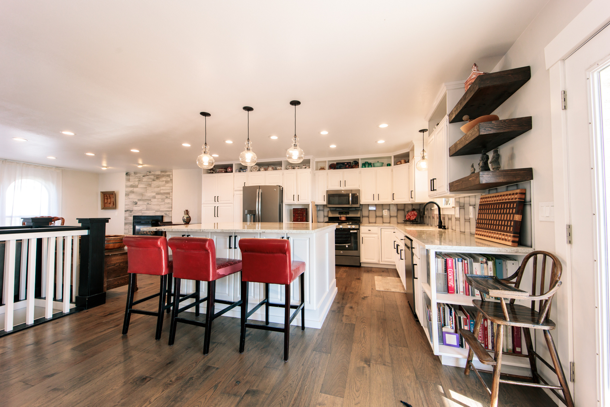 WESTHILL ESTATES - Residential