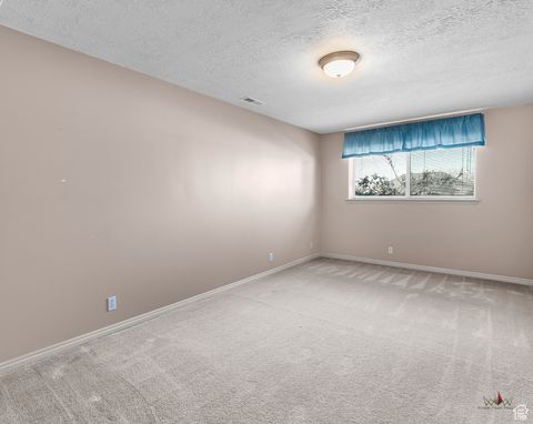 Tiny photo for 3893 S BOUNTIFUL BLVD, Bountiful, UT 84010 (MLS # 2115677)