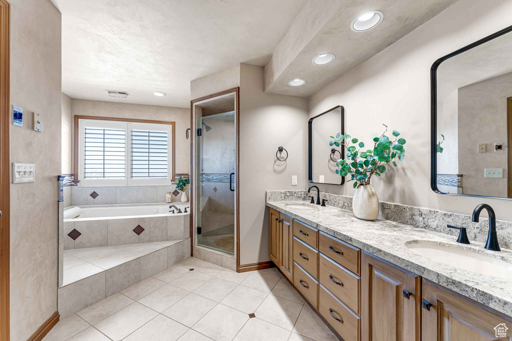 NEWPORT HEIGHTS - Residential