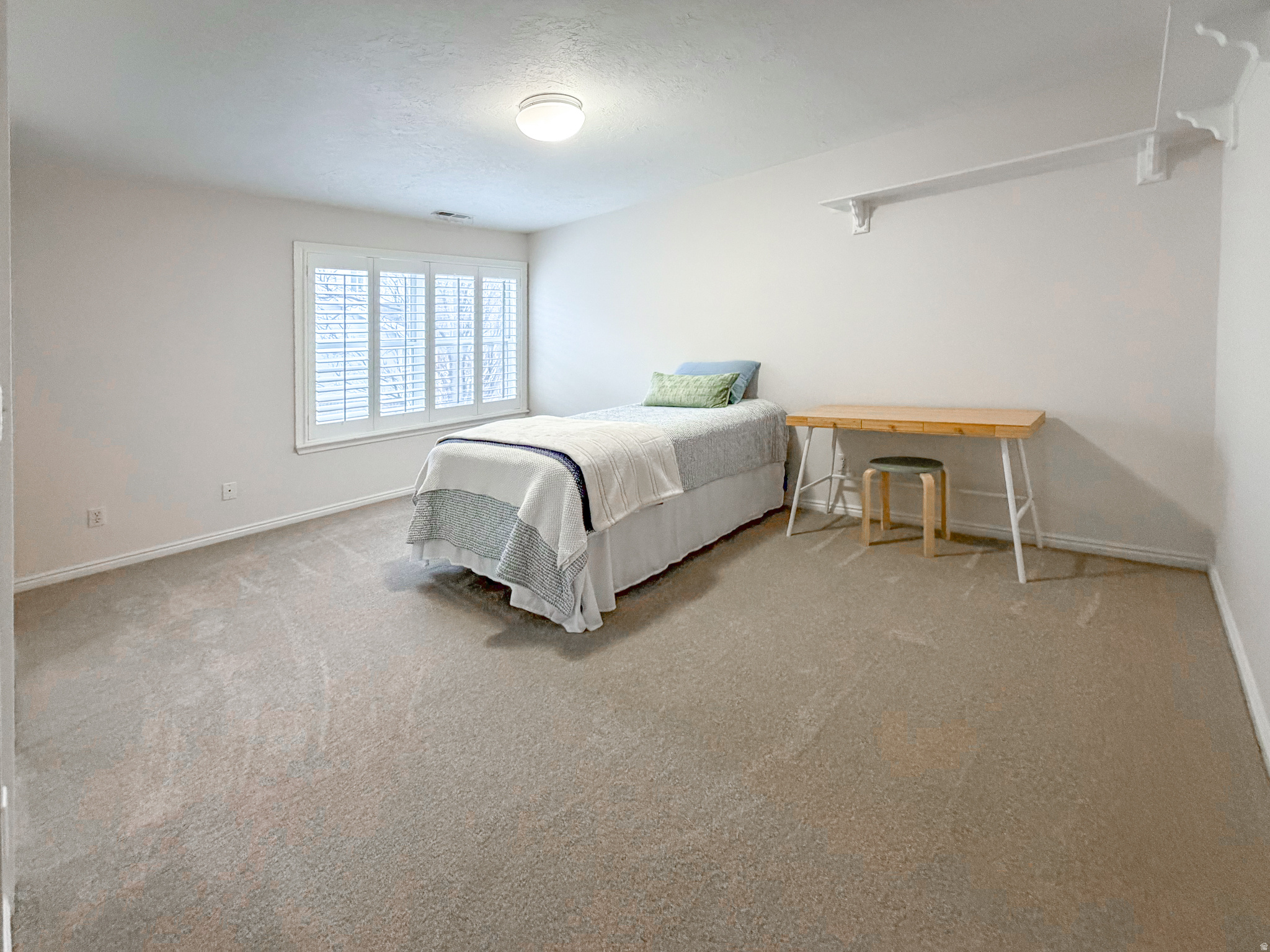 NEWPORT HEIGHTS - Residential