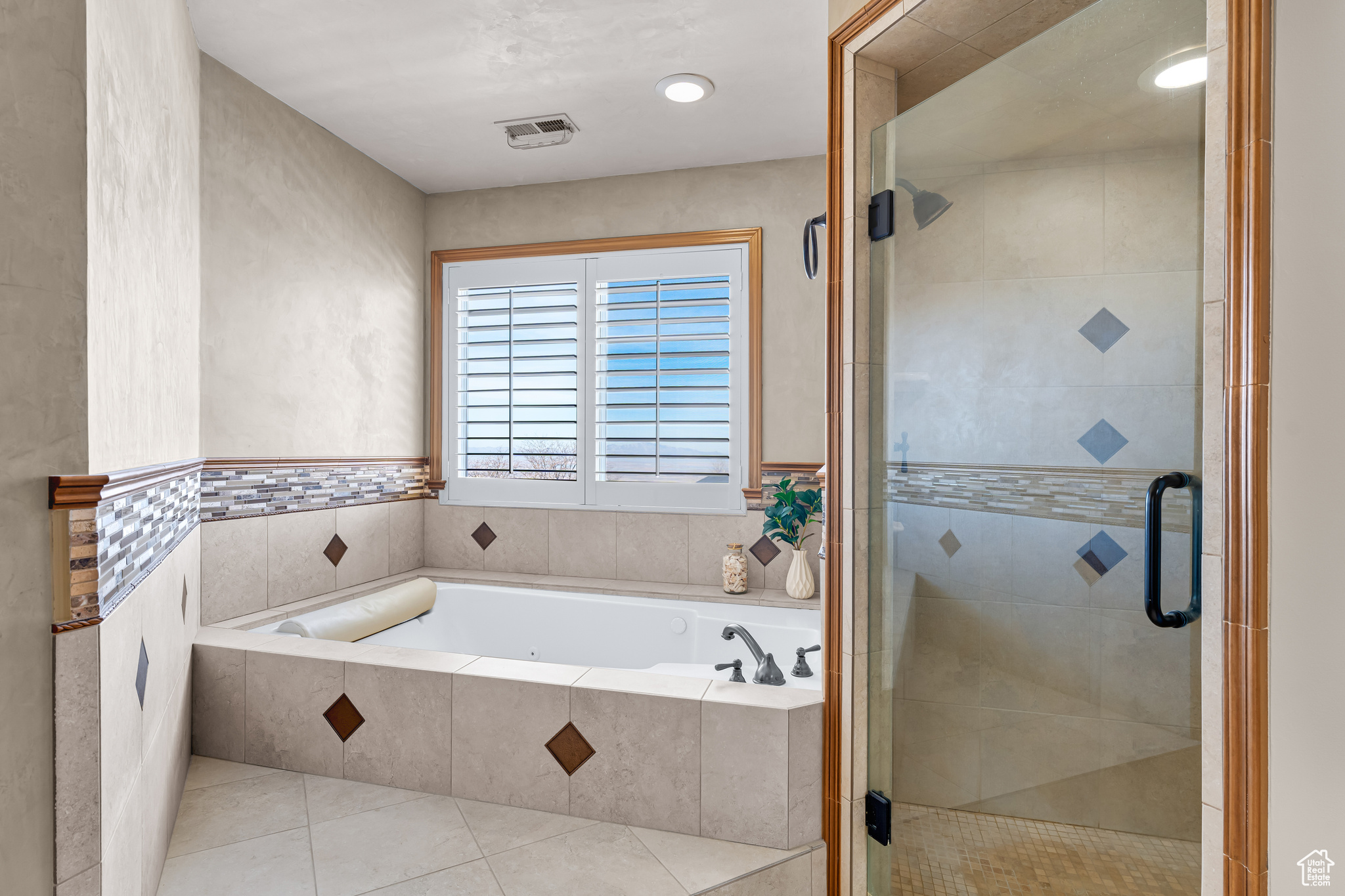 NEWPORT HEIGHTS - Residential
