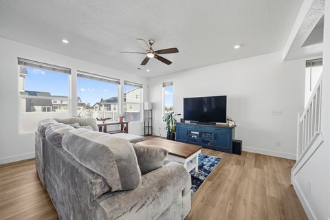 Tiny photo for 2832 S SHORELINE DR W, Syracuse, UT 84075 (MLS # 2152824)