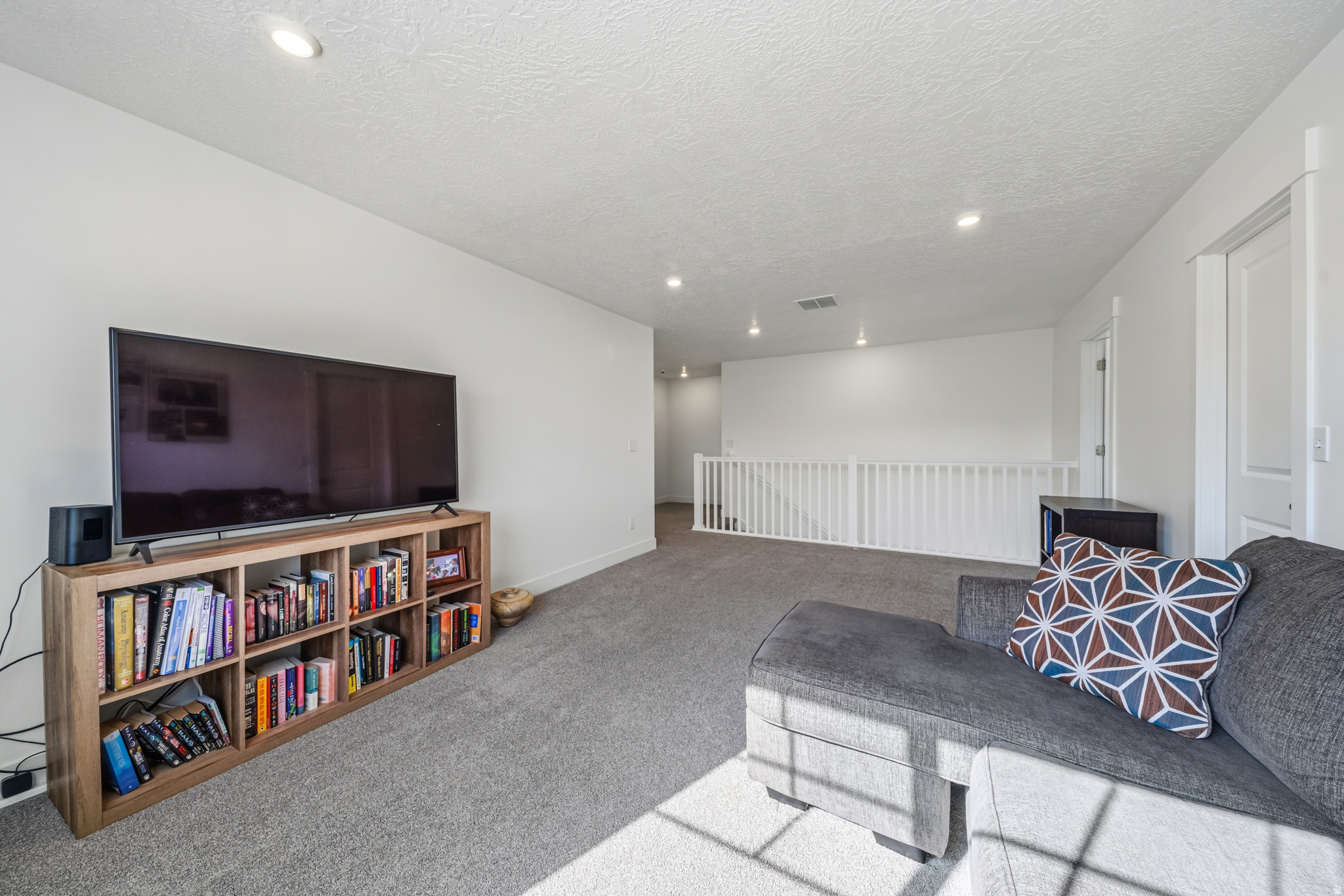 SHORELINE - Residential