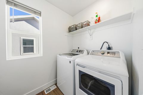 Tiny photo for 2832 S SHORELINE DR W, Syracuse, UT 84075 (MLS # 2152824)