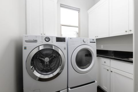 Tiny photo for 3359 S 5450 W, Hurricane, UT 84737 (MLS # 2124713)