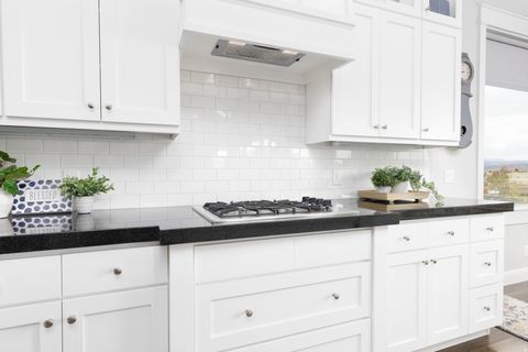 Tiny photo for 3359 S 5450 W, Hurricane, UT 84737 (MLS # 2124713)