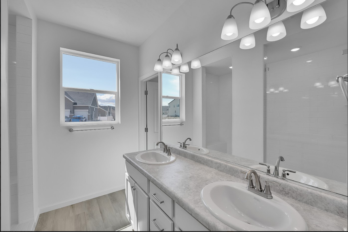 TAYLOR LANDING - Residential