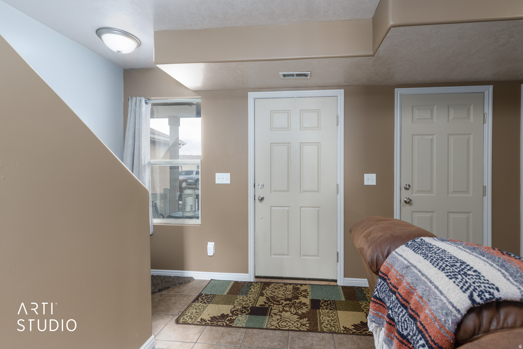 NEW TOWNE SQUARE - Residential