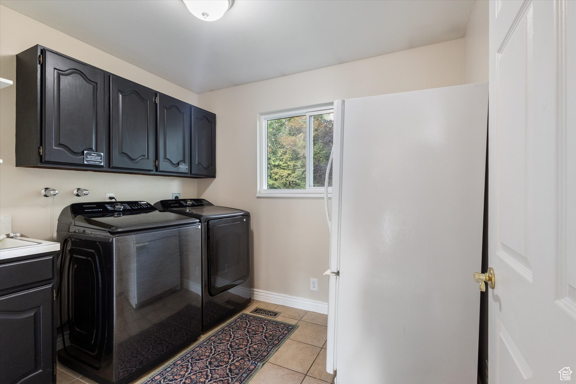 BLACK HAWK - Residential