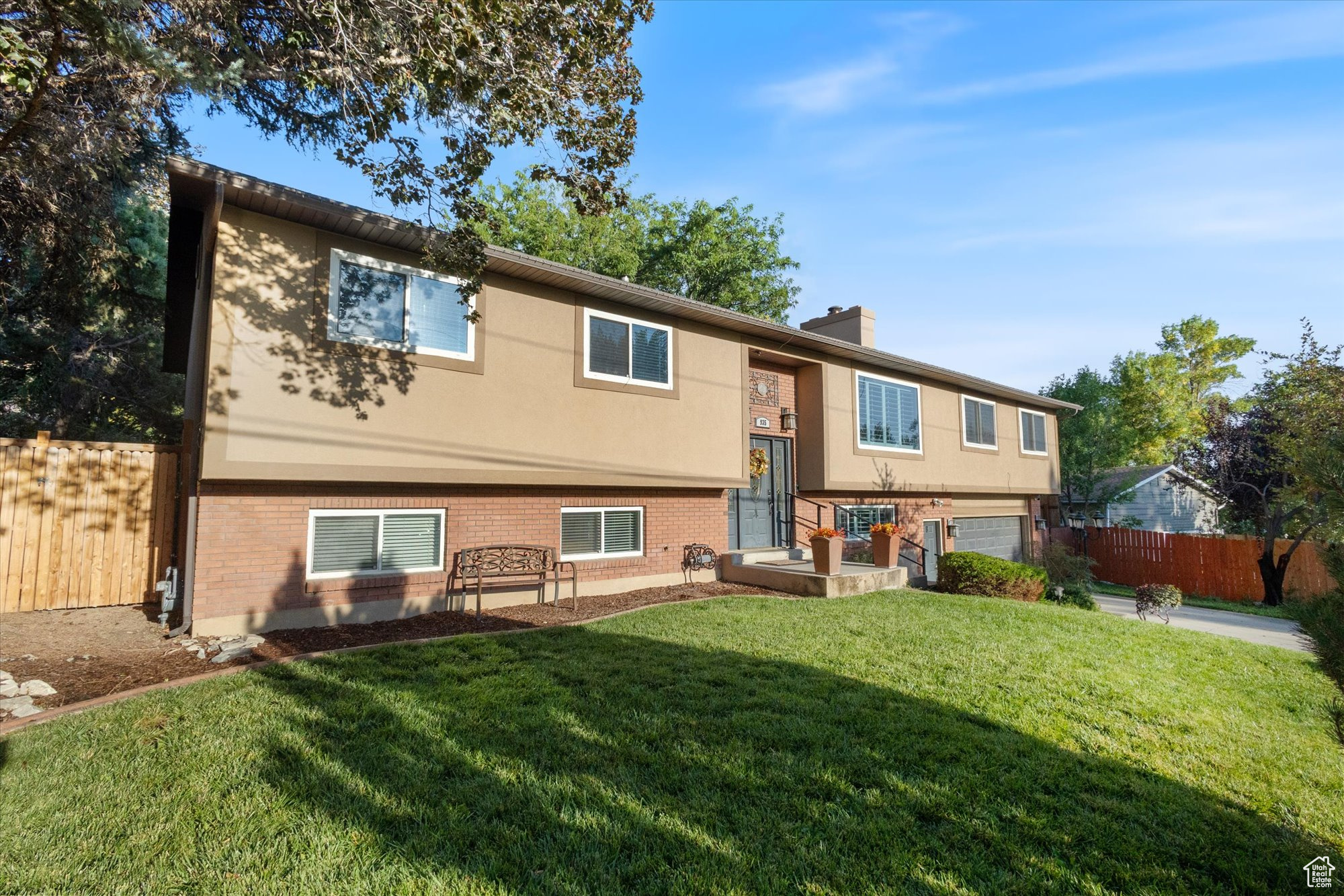 BLACK HAWK - Residential