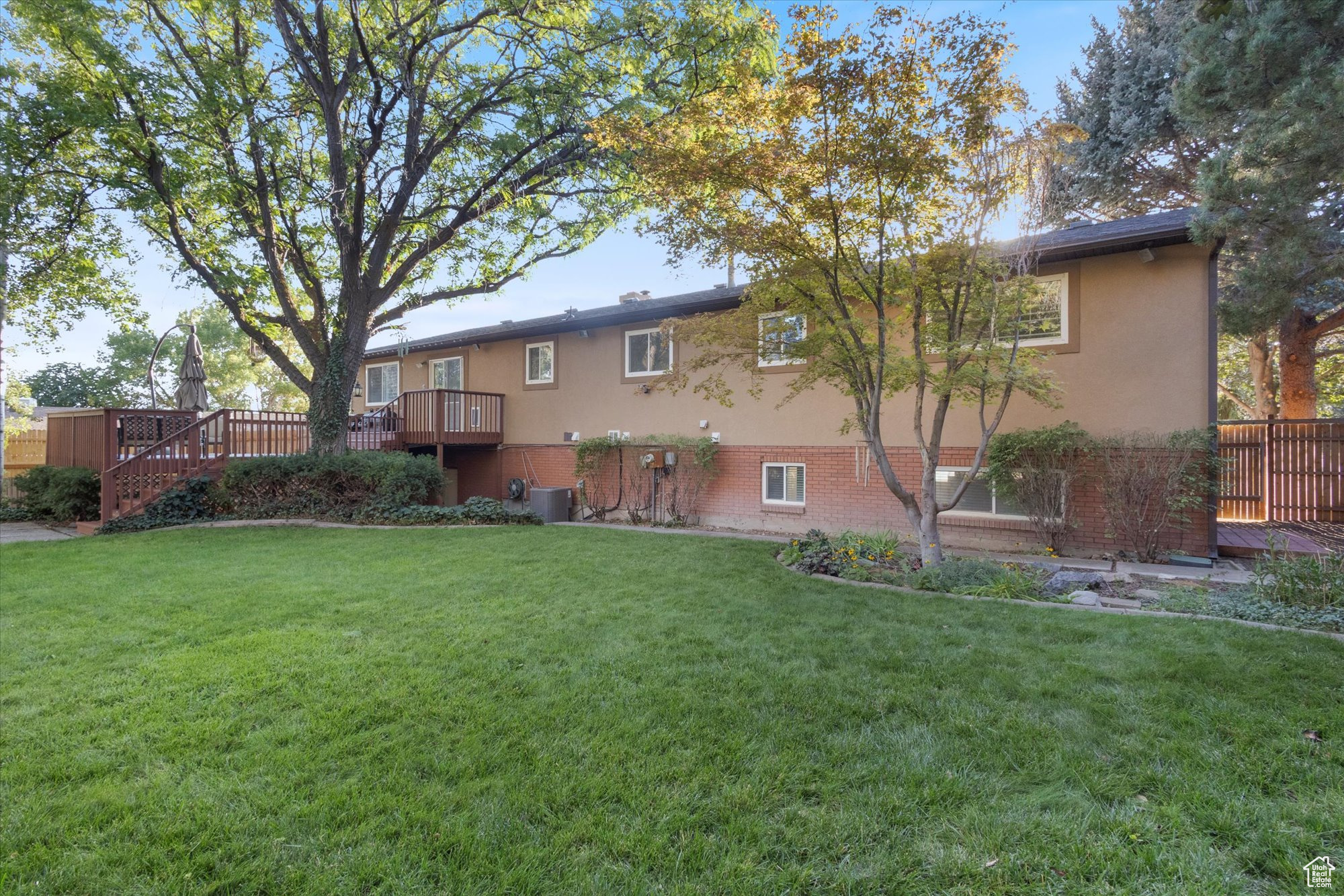 BLACK HAWK - Residential