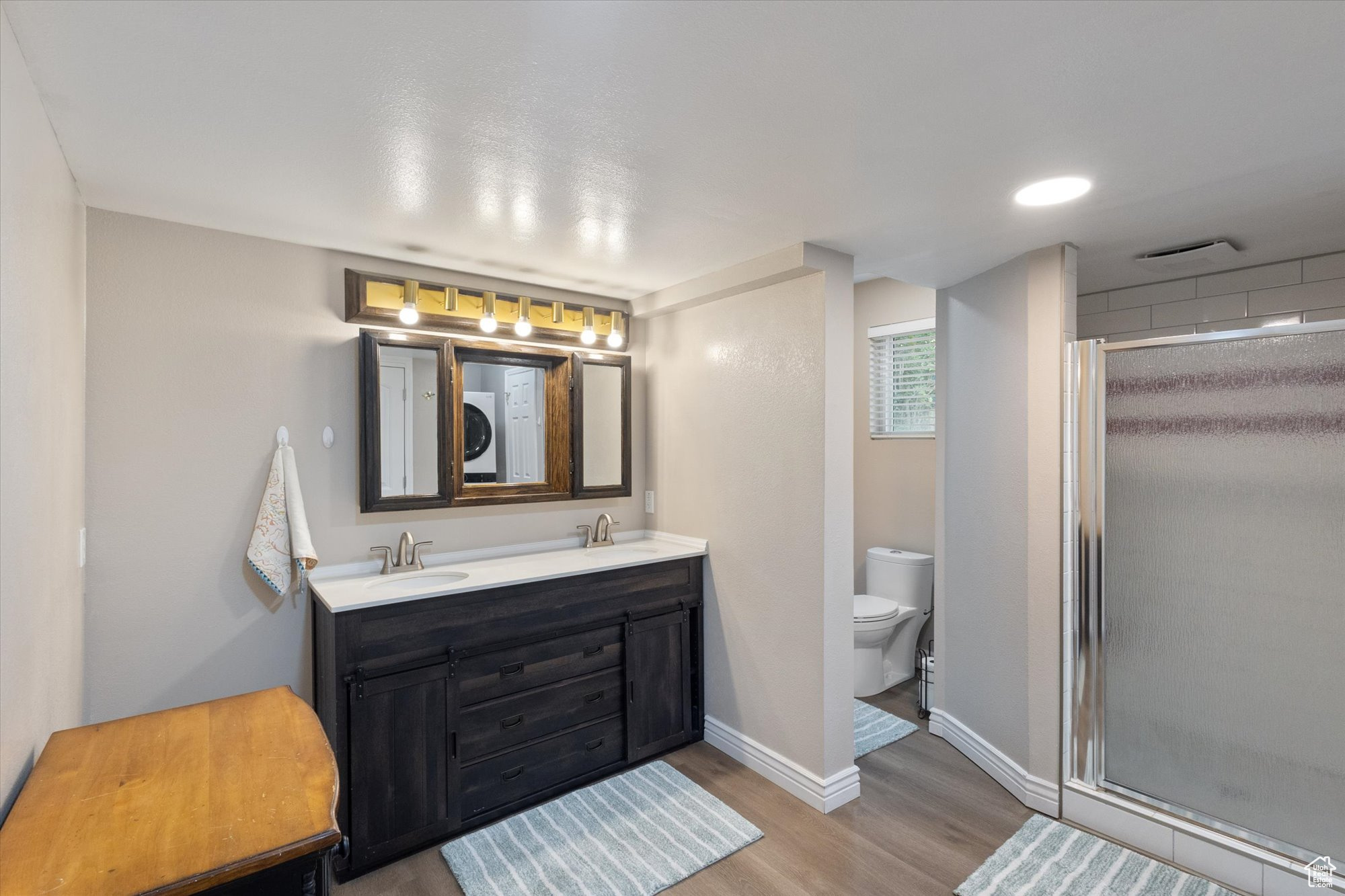 BLACK HAWK - Residential