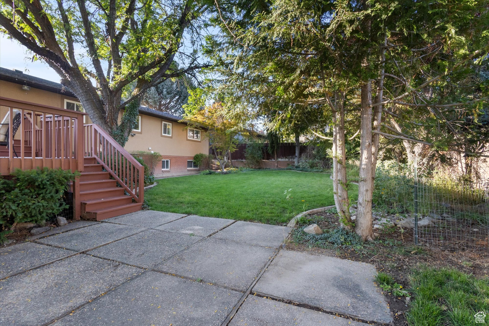 BLACK HAWK - Residential
