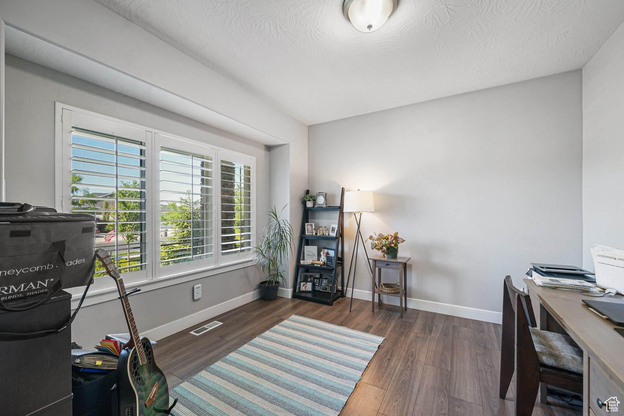 PARKSIDE AT WATERS EDGE - Residential