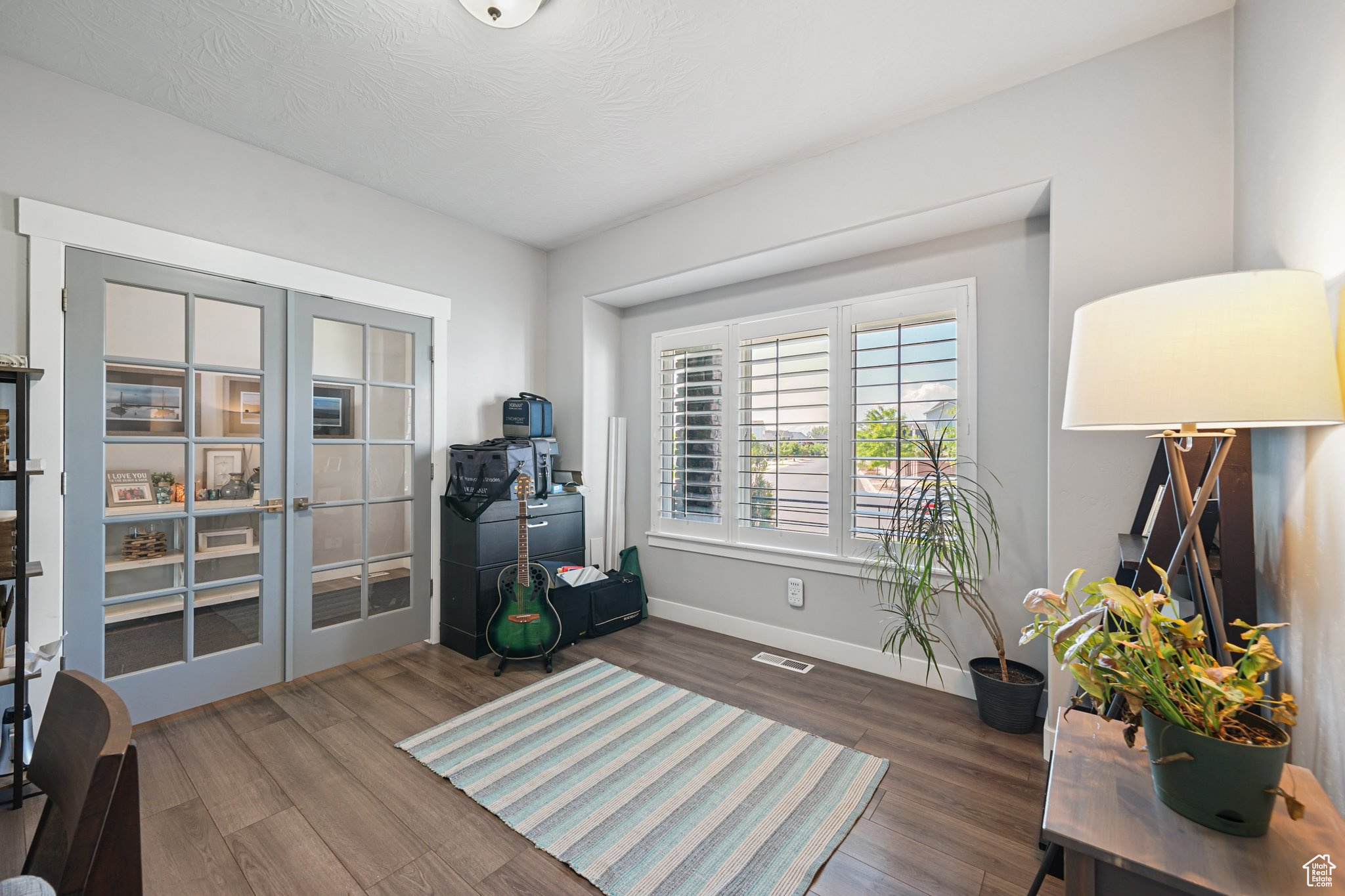 PARKSIDE AT WATERS EDGE - Residential