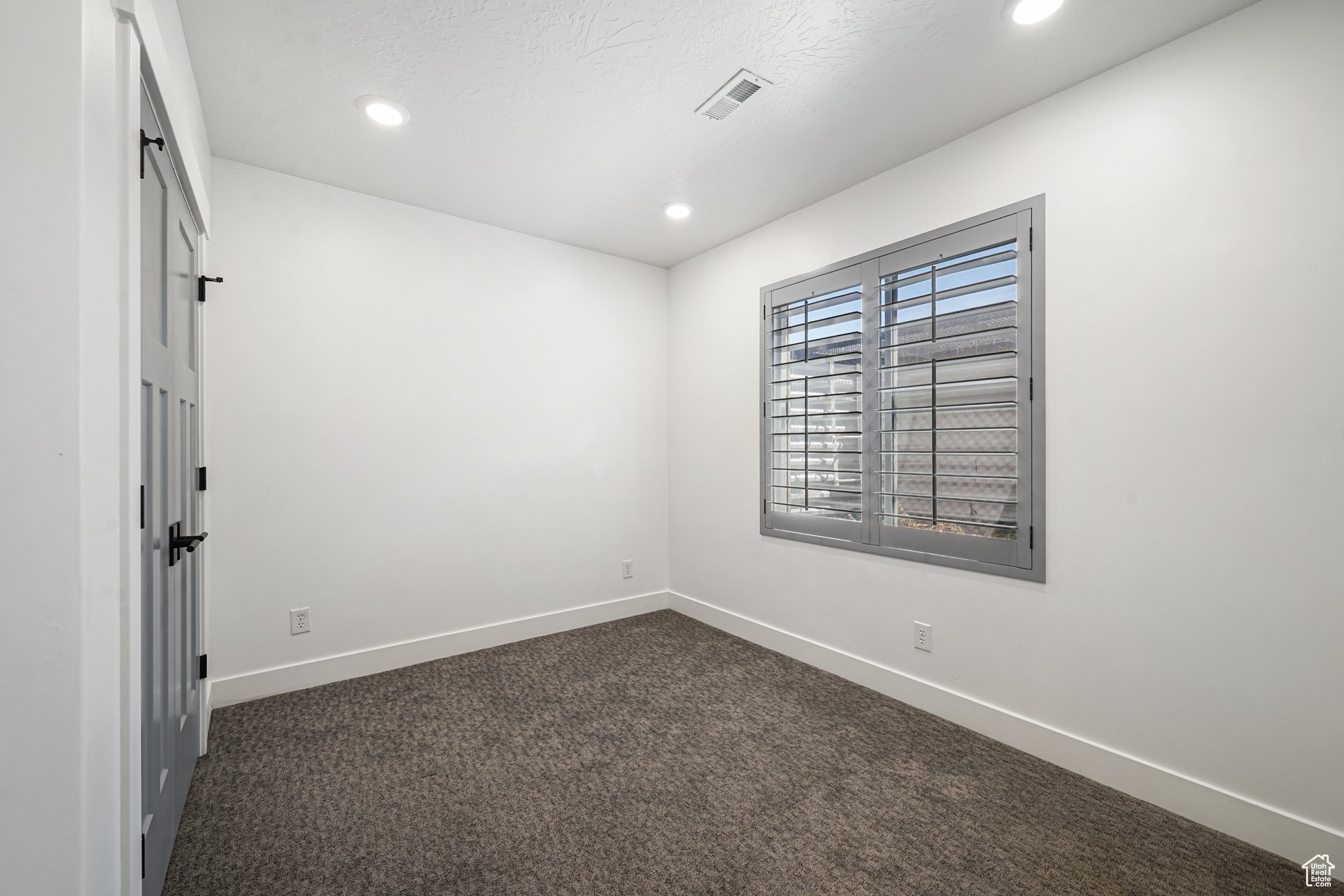 PARKSIDE AT WATERS EDGE - Residential