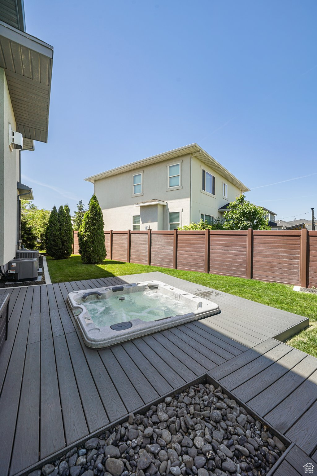 PARKSIDE AT WATERS EDGE - Residential