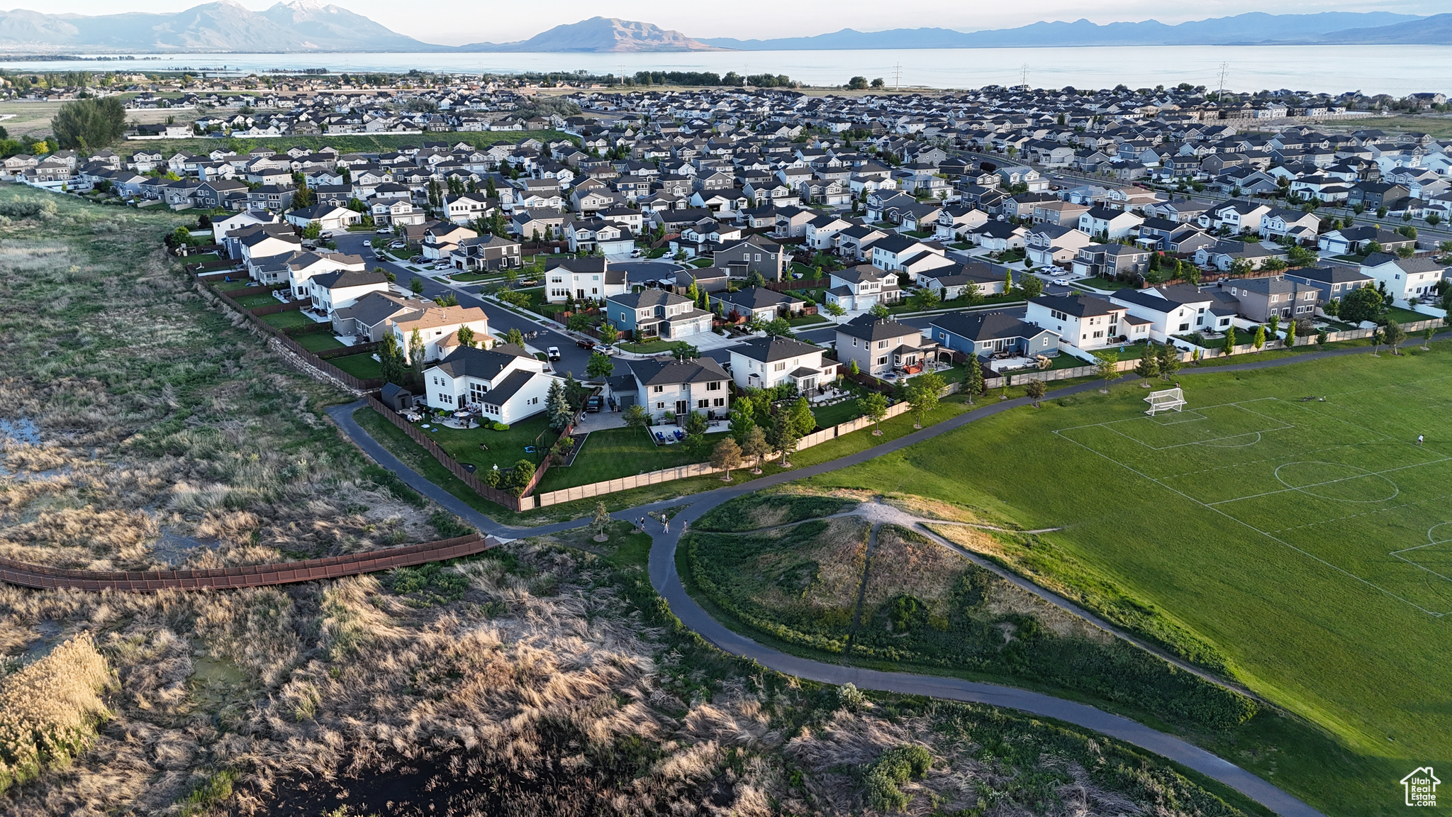 PARKSIDE AT WATERS EDGE - Residential