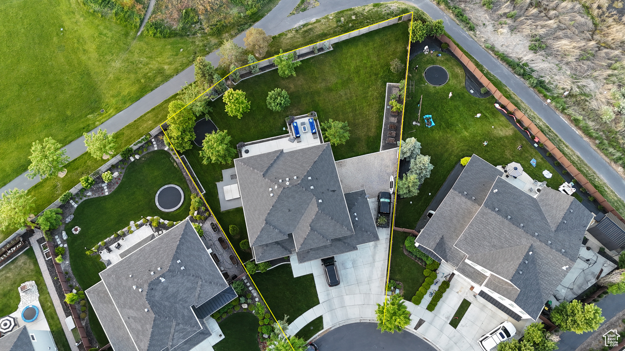 PARKSIDE AT WATERS EDGE - Residential