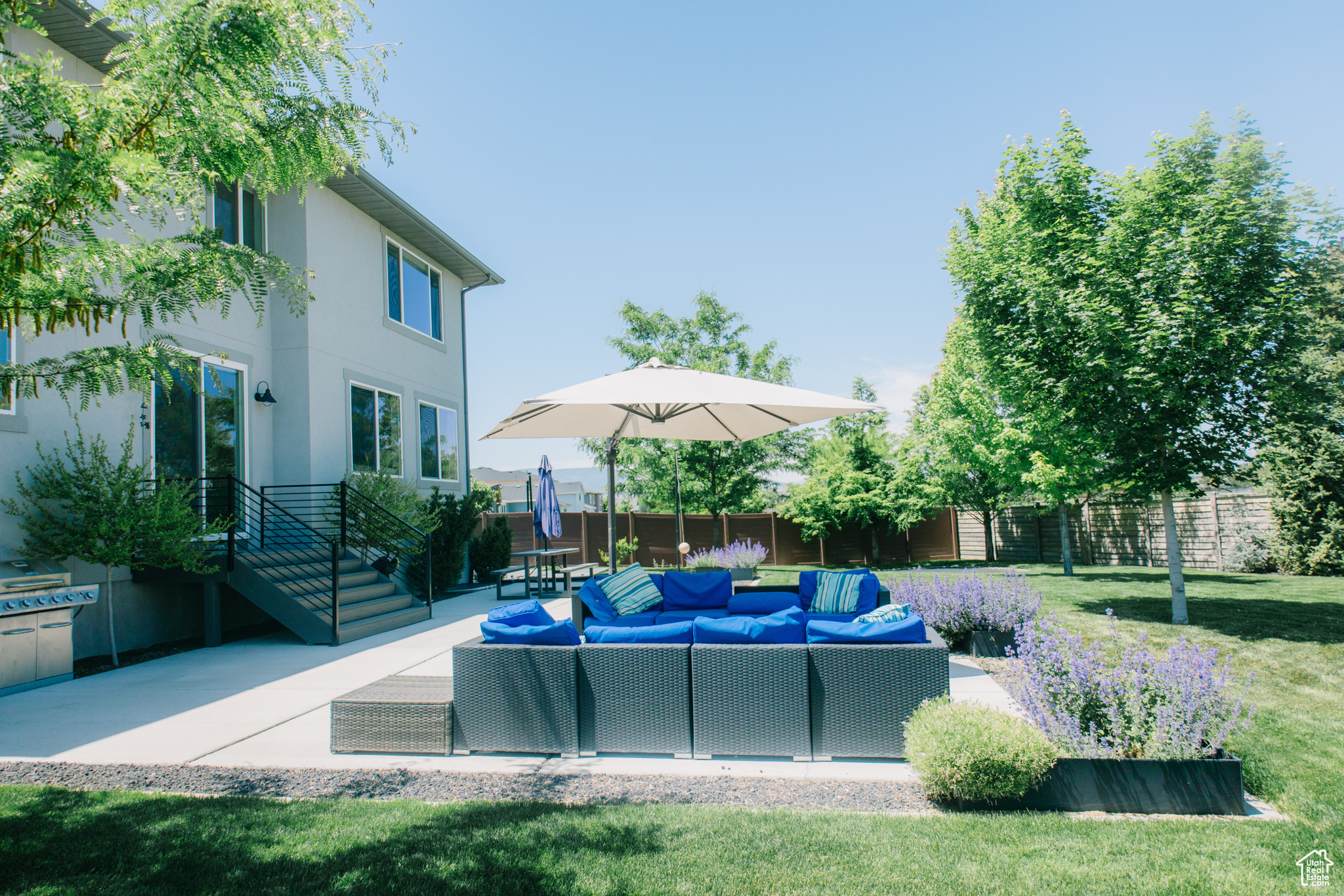 PARKSIDE AT WATERS EDGE - Residential