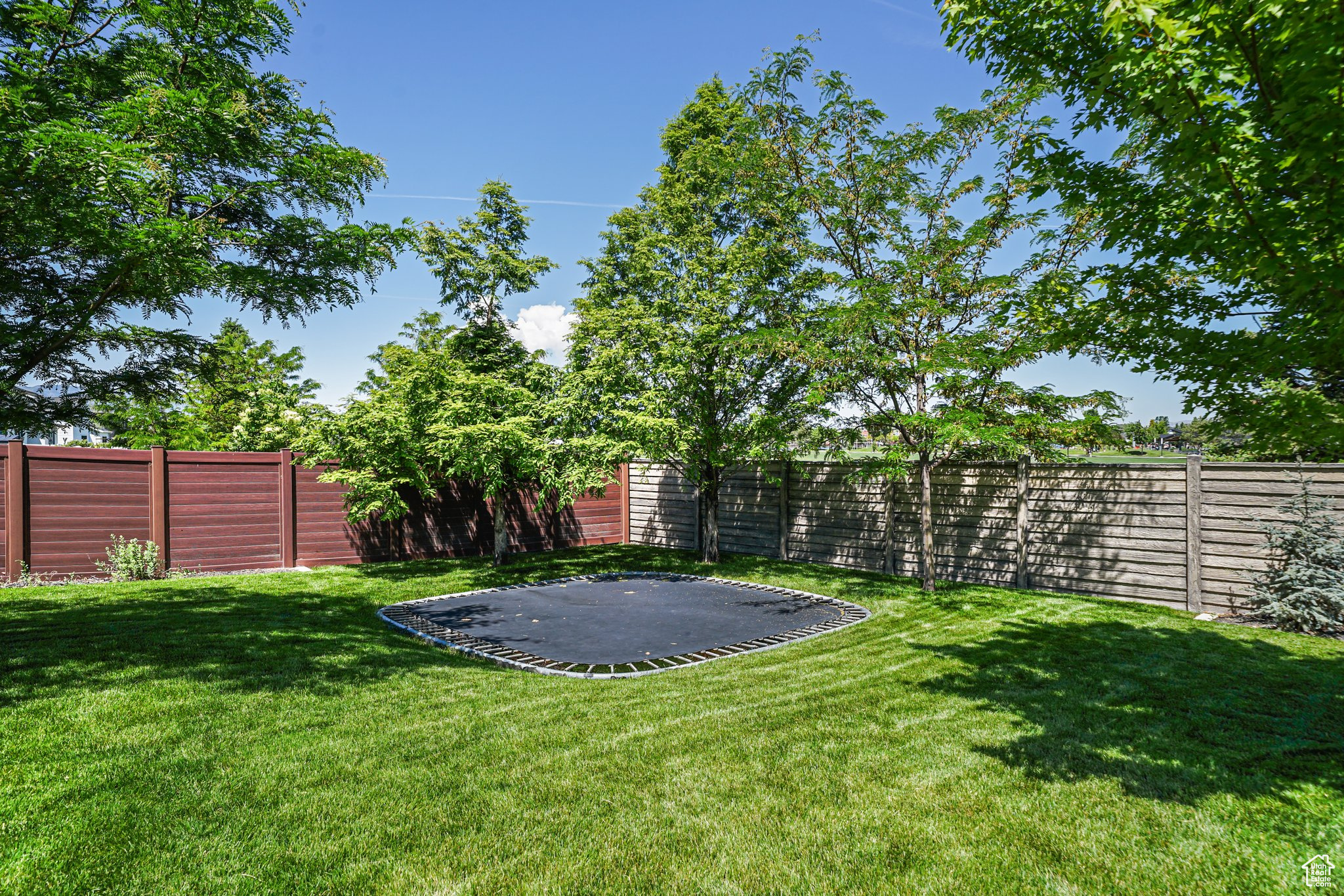 PARKSIDE AT WATERS EDGE - Residential