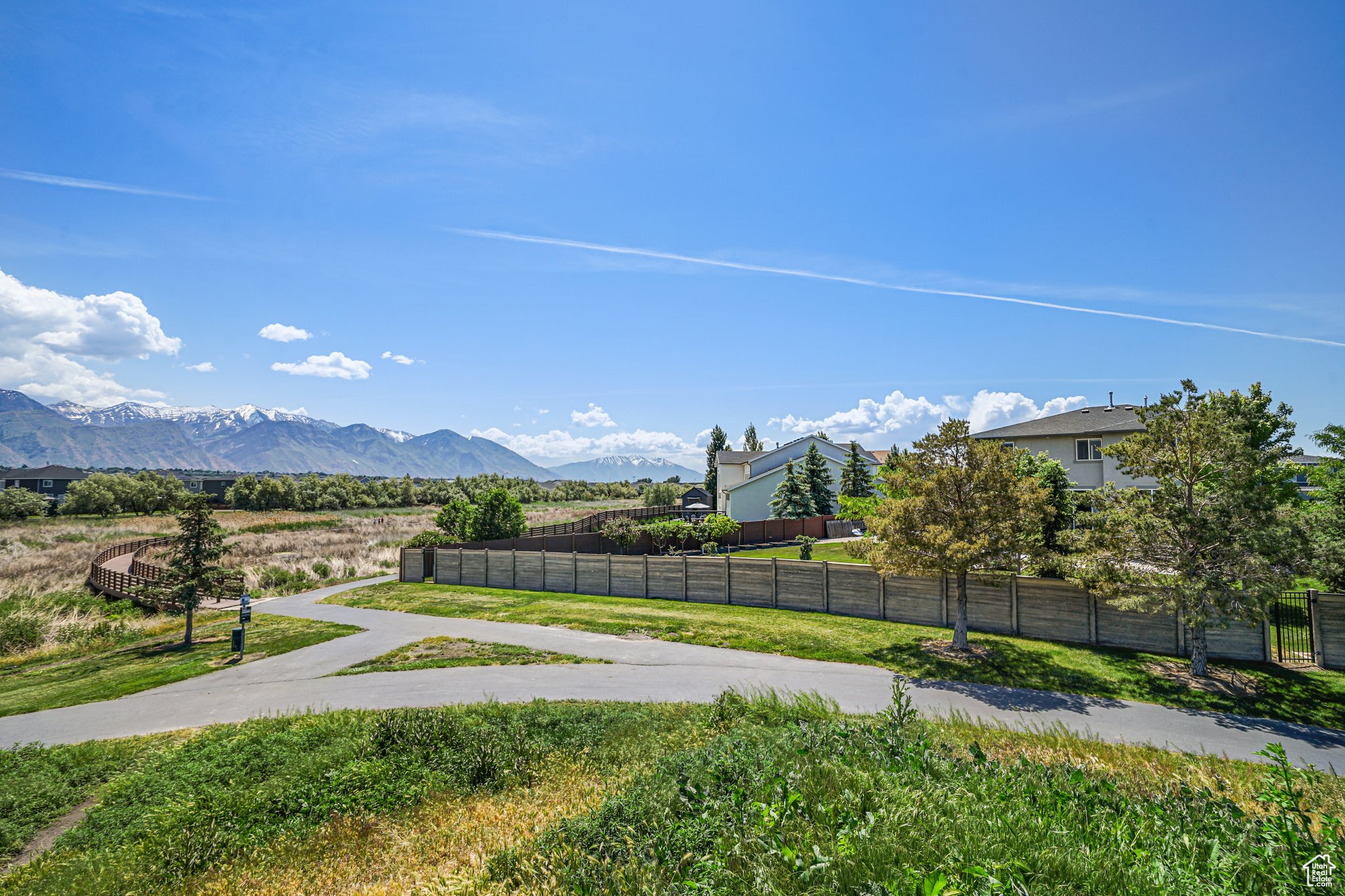 PARKSIDE AT WATERS EDGE - Residential