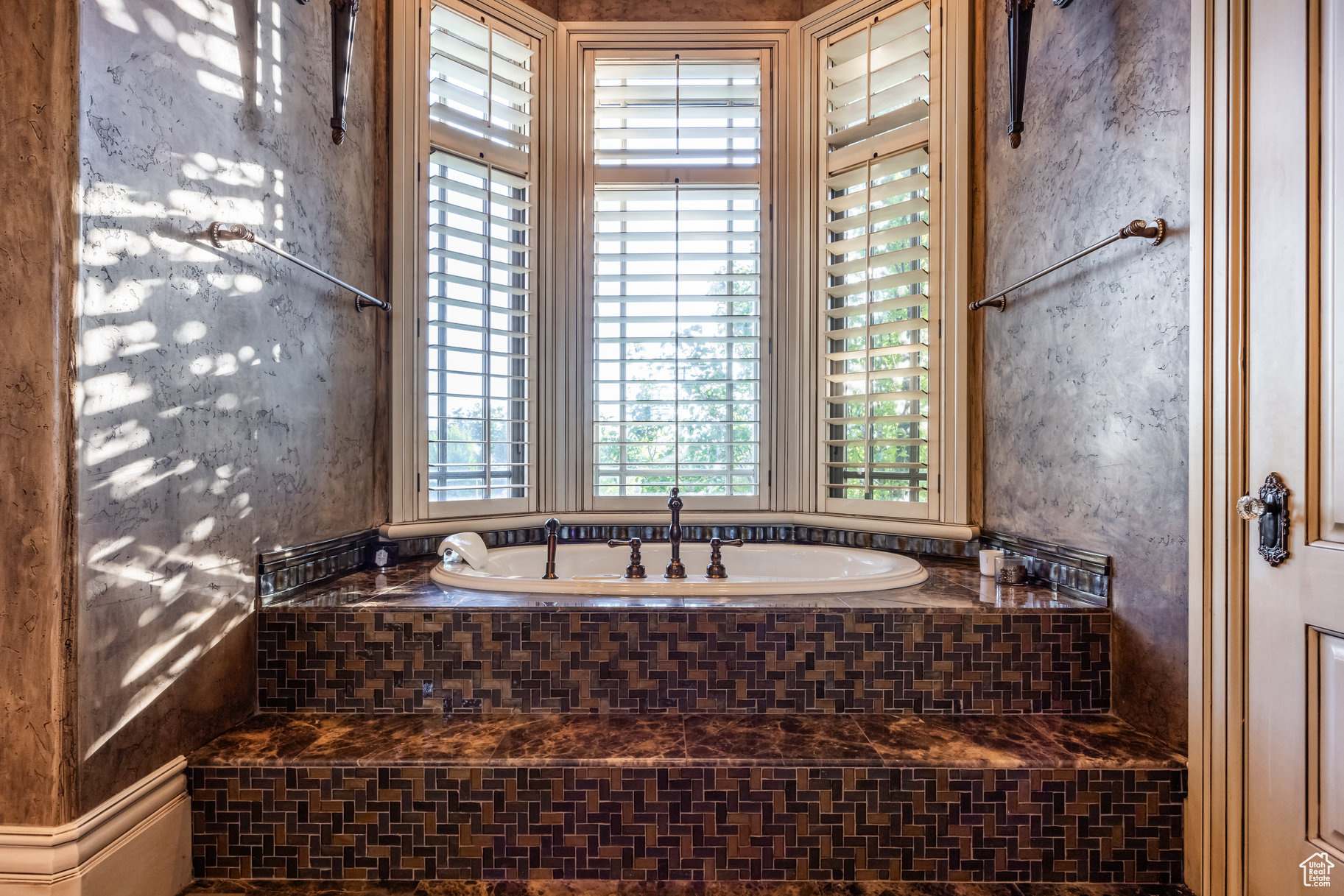 GALENA HILLS - Residential