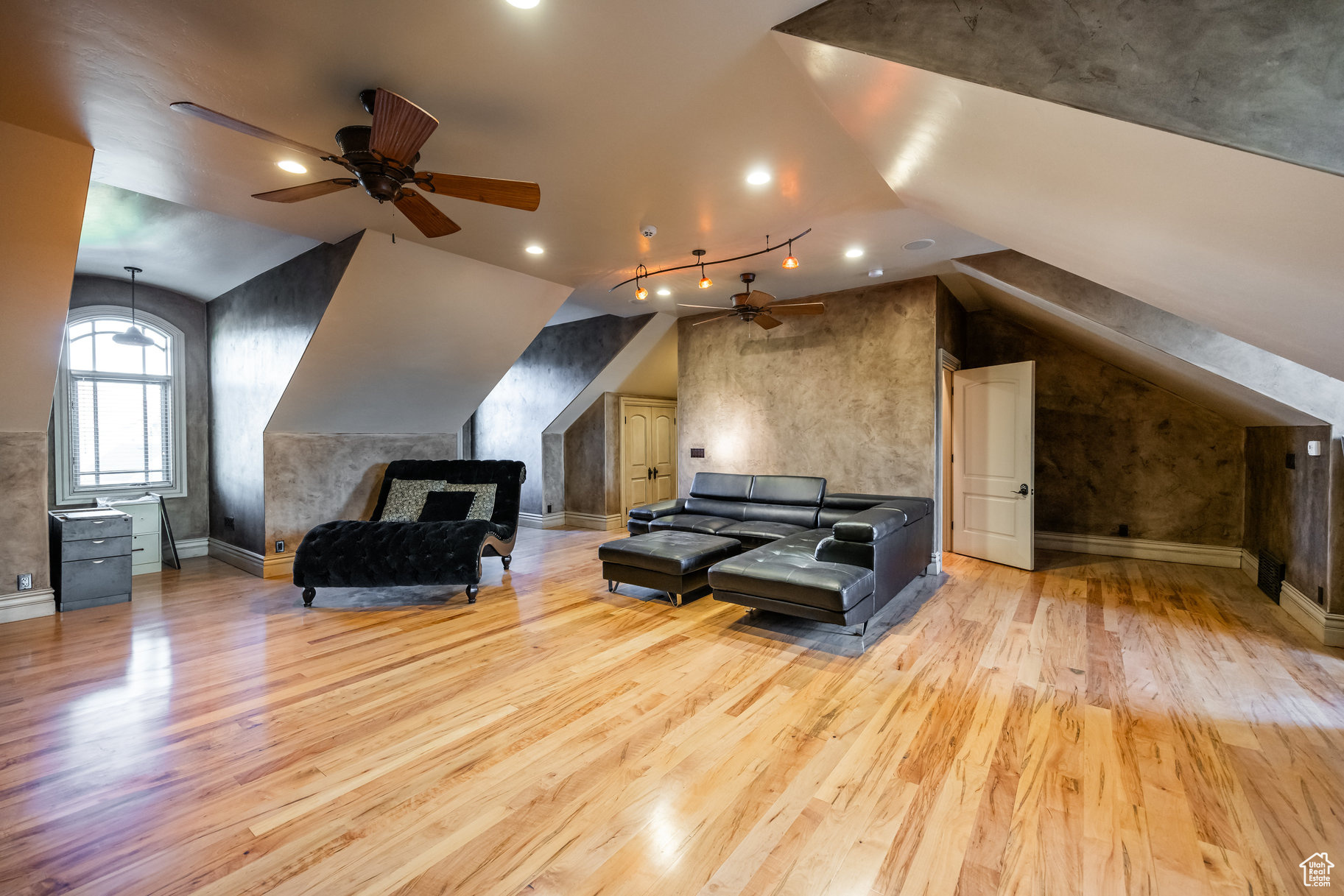 GALENA HILLS - Residential