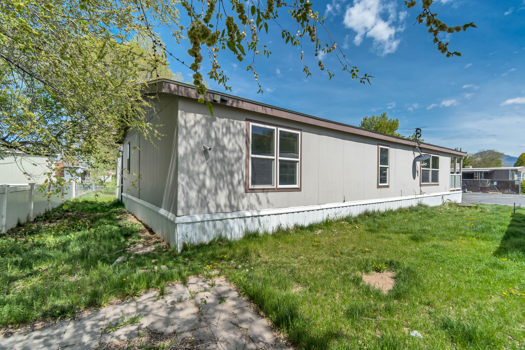 MAJESTIC OAKS - Residential