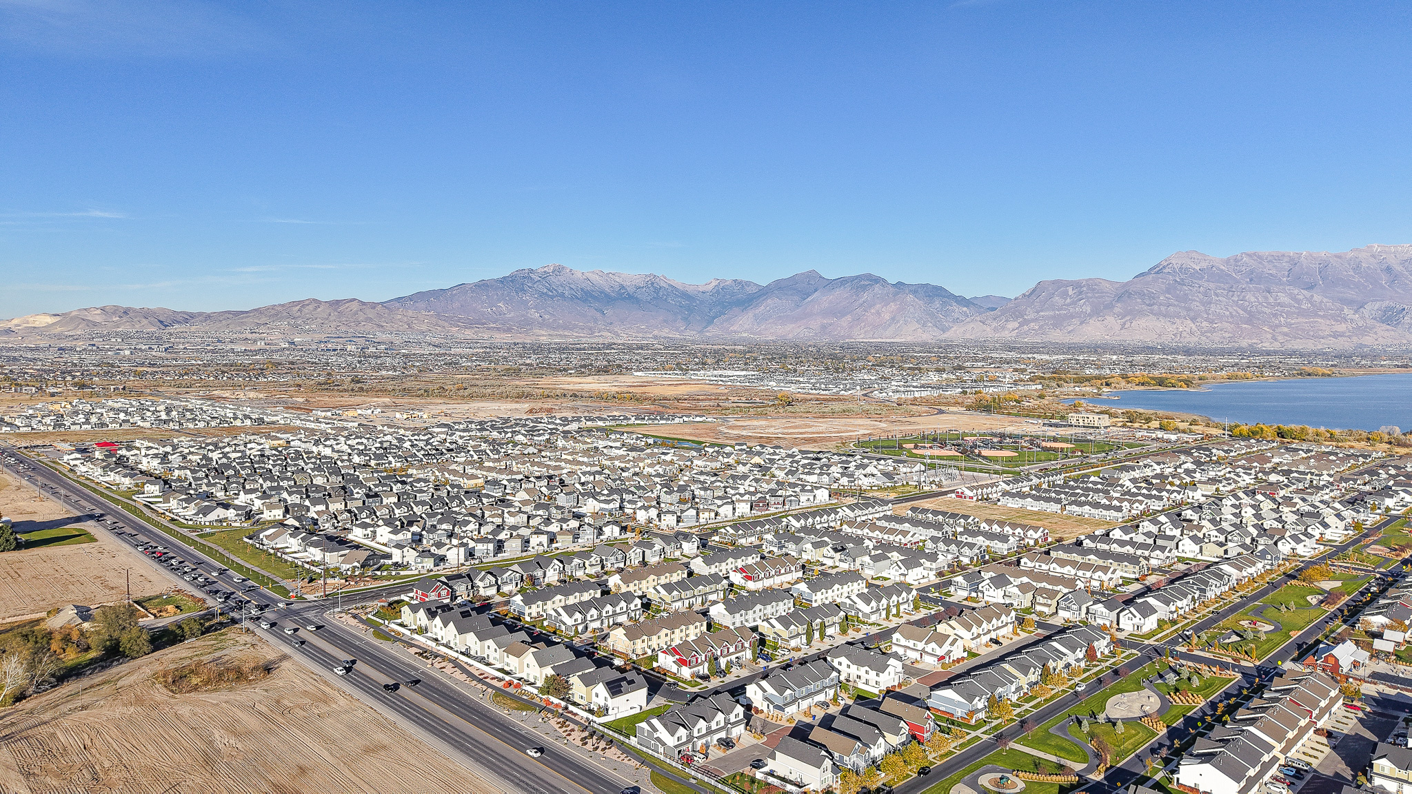 LEGACY FARMS - Residential