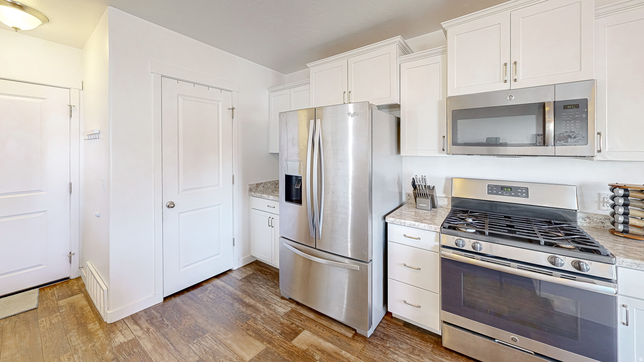 LEGACY FARMS - Residential