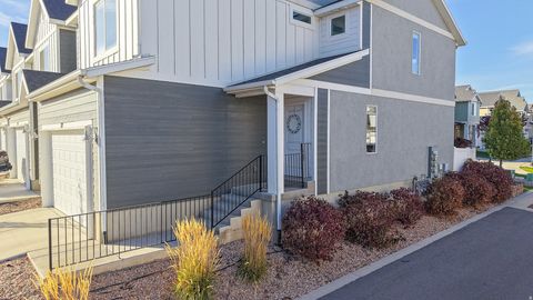 Tiny photo for 32 E HARMONY CT, Saratoga Springs, UT 84045 (MLS # 2135334)
