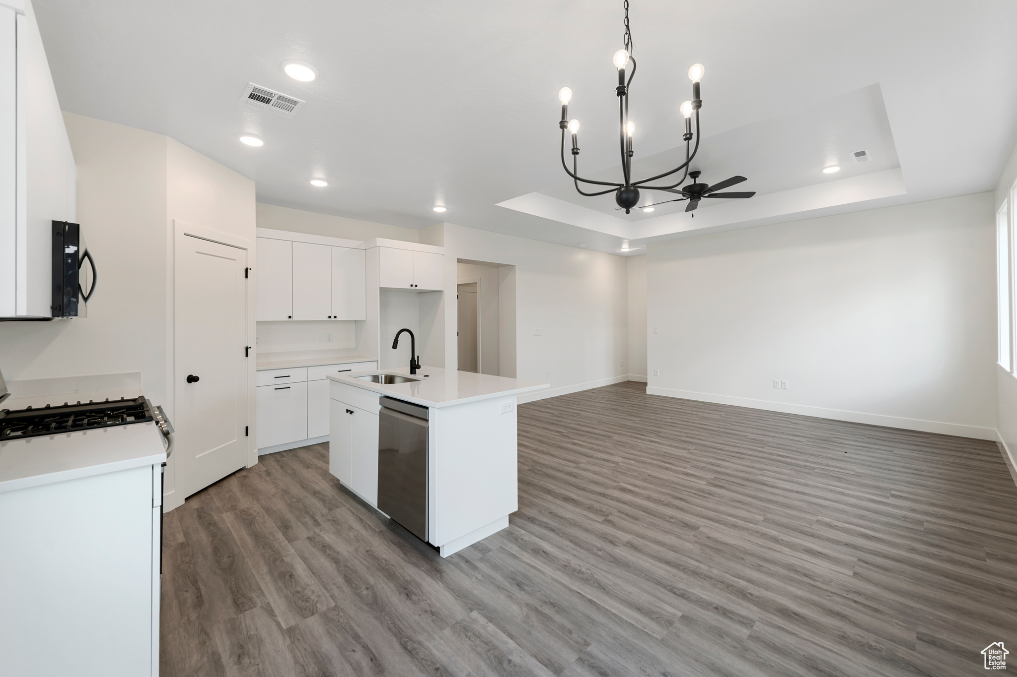 ROSE VILLAGE - Residential Income