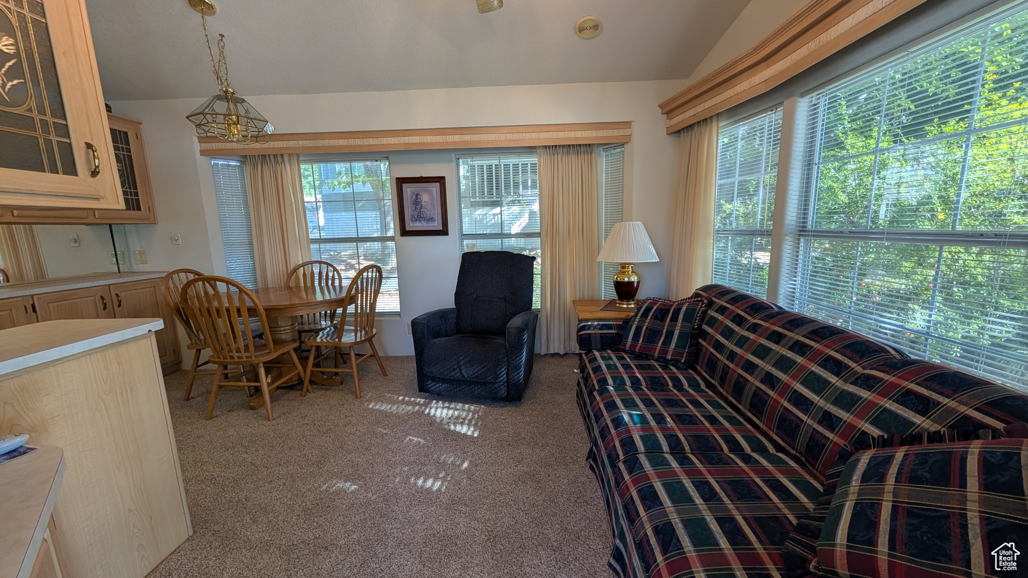 HARRISBURG LAKESIDE ESTATES - Residential