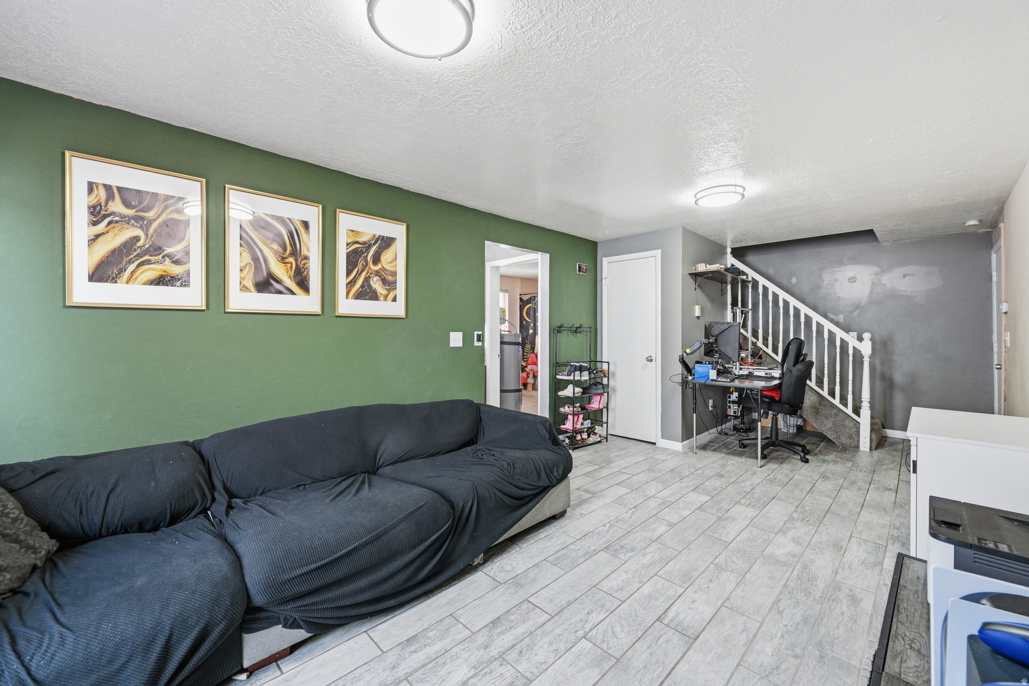 NAYON HEIGHTS CONDO. - Residential