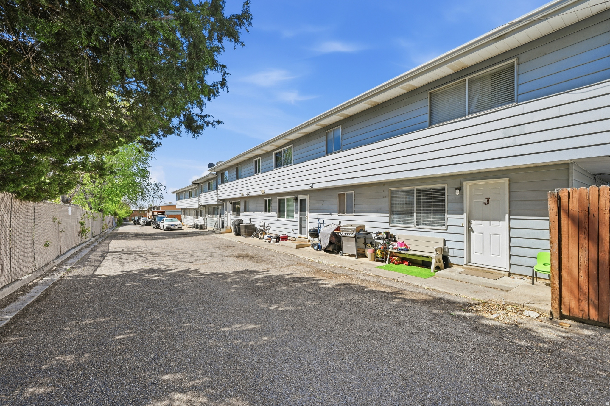 NAYON HEIGHTS CONDO. - Residential