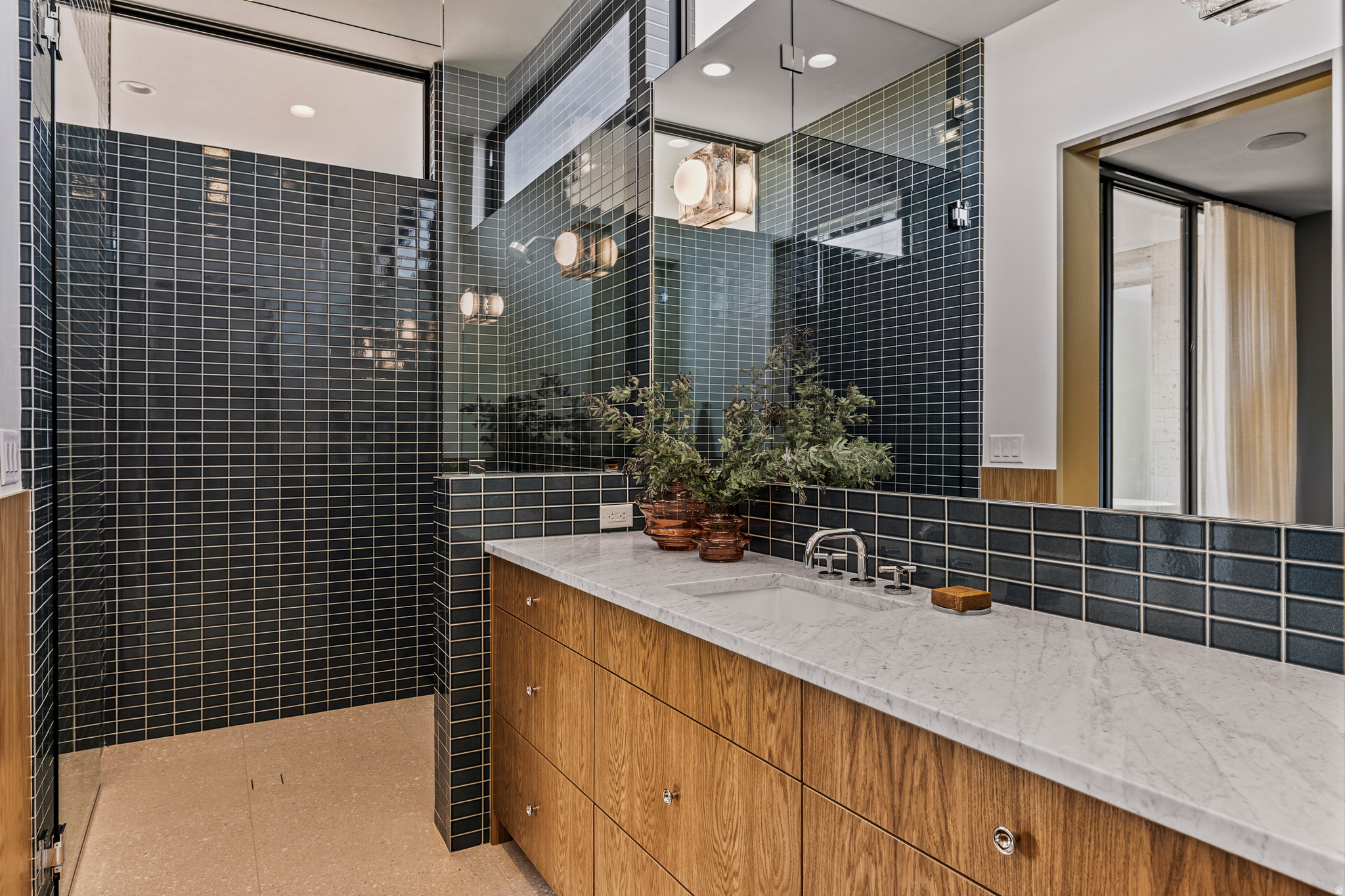 ESTATES AT SAND HOLLOW - Residential