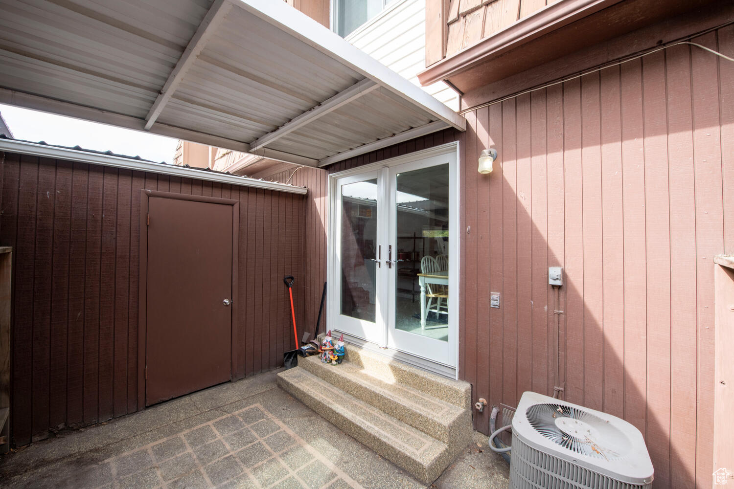 SHERWOOD PARK - Residential