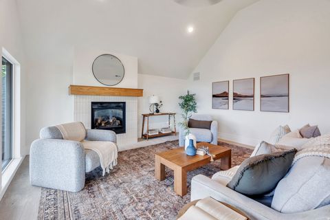 Tiny photo for 4355 N IMPERIAL WAY E, Provo, UT 84604 (MLS # 2173394)