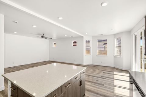 Tiny photo for 493 W AVERY LN, Saint George, UT 84790 (MLS # 2127475)