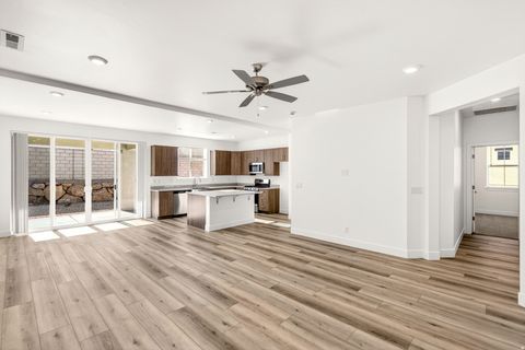 Tiny photo for 493 W AVERY LN, Saint George, UT 84790 (MLS # 2127475)