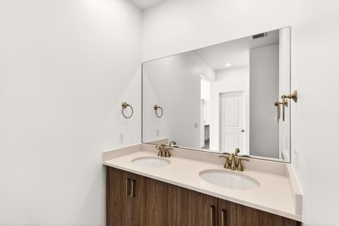 Tiny photo for 493 W AVERY LN, Saint George, UT 84790 (MLS # 2127475)