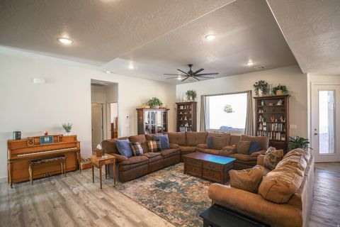 Tiny photo for 1452 W 540 N, Hurricane, UT 84737 (MLS # 2135394)