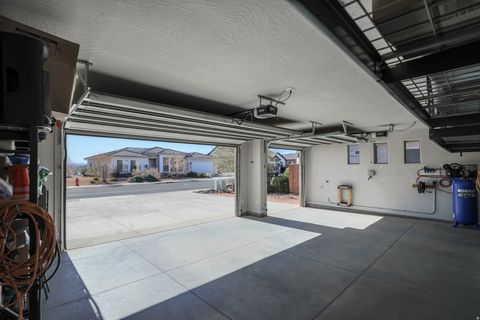 Tiny photo for 1452 W 540 N, Hurricane, UT 84737 (MLS # 2135394)