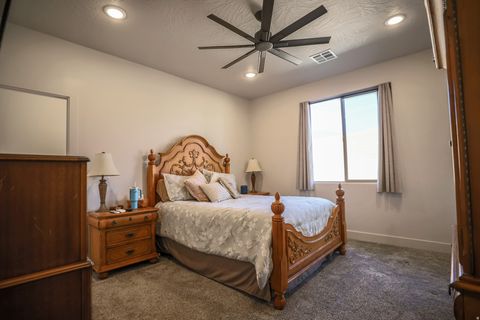 Tiny photo for 1452 W 540 N, Hurricane, UT 84737 (MLS # 2135394)