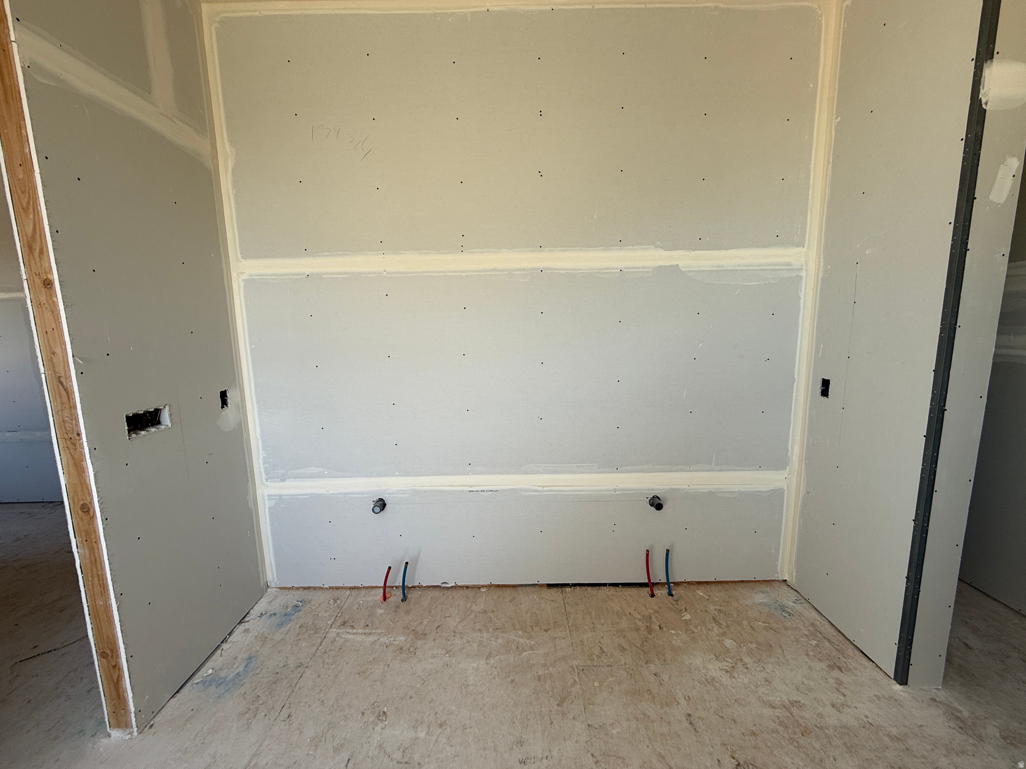 AUTUMN CREST - Residential