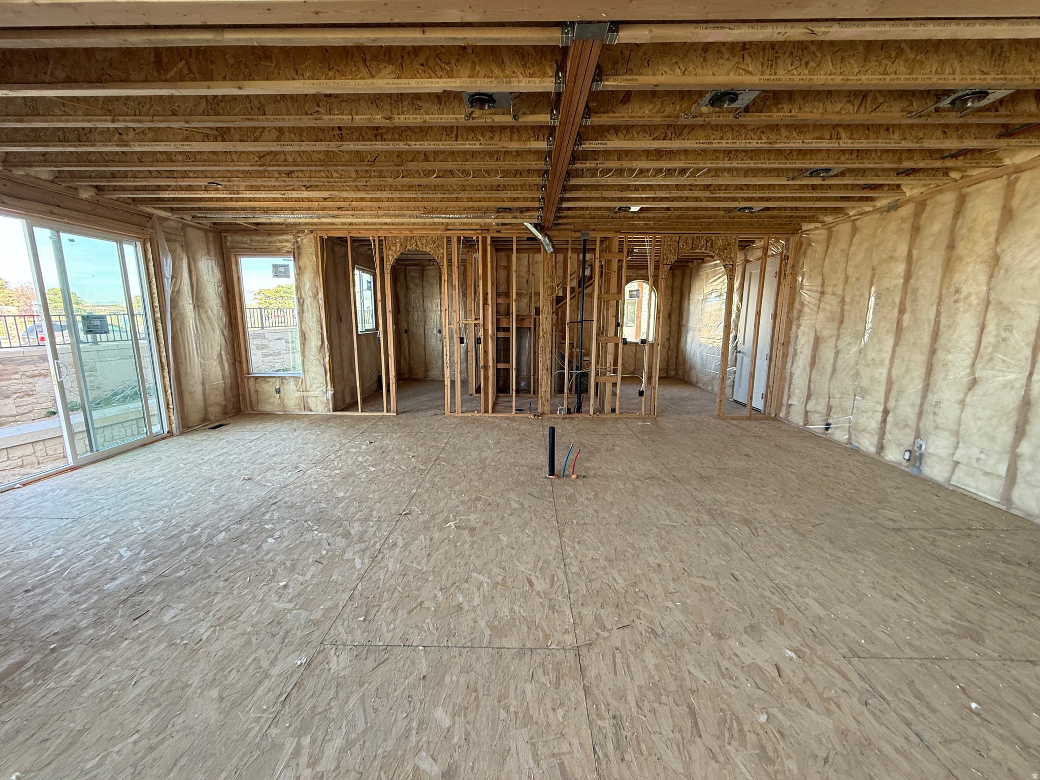 AUTUMN CREST - Residential